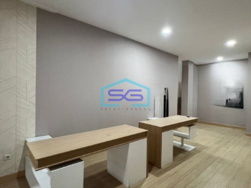 Dijual Ruko 3 Lantai Luas Tanah  156 m² Lokasi Bebas Banjir di Kelapa Gading Jakarta Utara