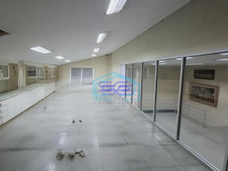 Dijual Gudang Luas Tanah  397 m² Lokasi di Kapuk Kamal Jakarta Barat