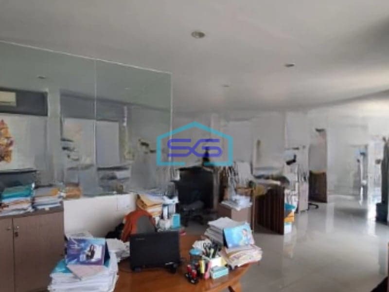 Dijual Gudang Luas Bangunan 698 m² Lokasi Strategis di Cipondoh Tangerang