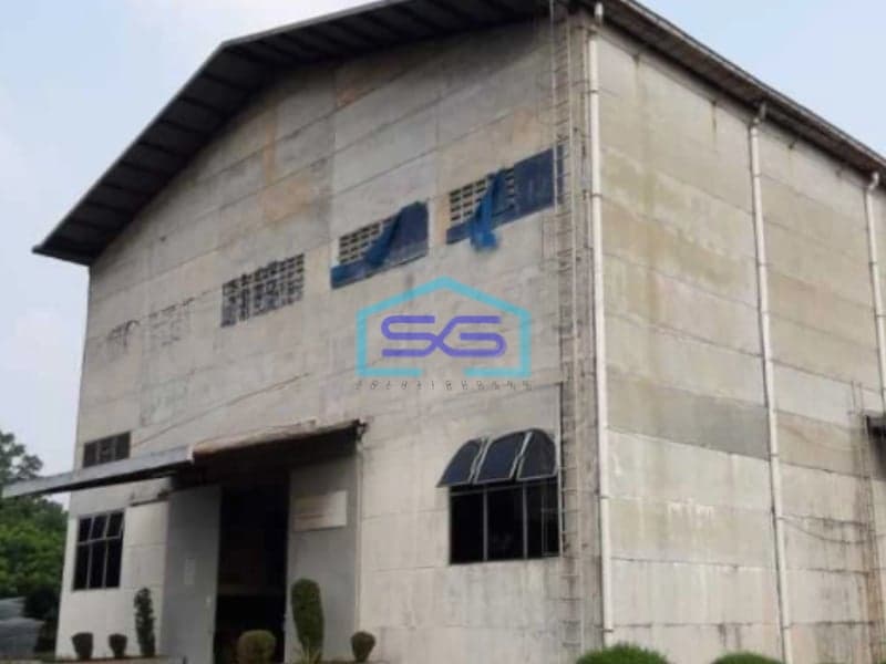 Disewakan Gudang Ada Kantor Luas Bangunan  2451 m² Lokasi Cileungsi Bogor