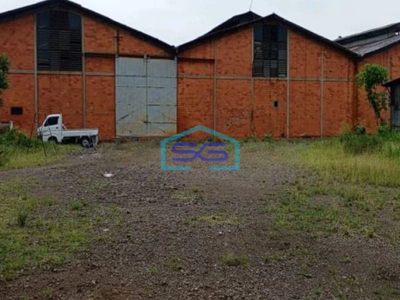 Dijual Pabrik Dekat Toll Bitung Jalan Kontainer di Jati Uwung Tangerang LB 9000m2