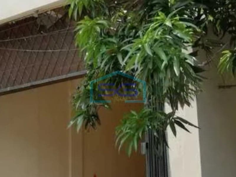 快速出租 2.5层商住楼 位于Cengkareng Indah, Kapuk 占地面积56平方米