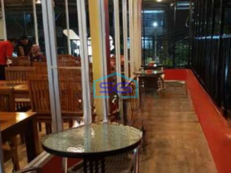 Dijual Ruko Pinggir Jalan Luas Bangunan 196 m² Lokasi Pamulang Tangerang Selatan