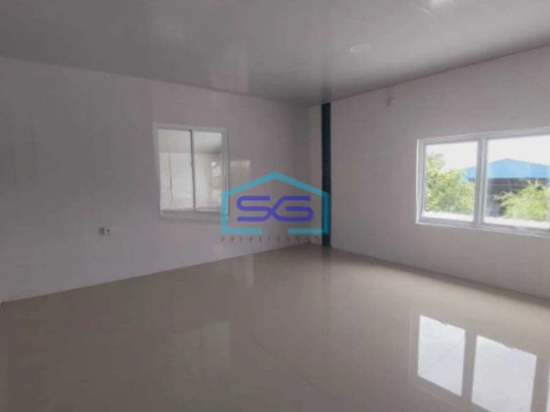 Disewakan Gudang di Jalan Peternakan Cengkareng Jakarta Barat Luas Bangunan 450m2