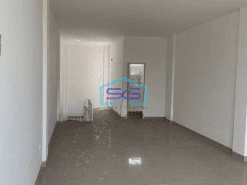 Dijual Ruko Luas Bangunan  250 m² Lokasi Strategis di Cengkareng Barat Jakarta Barat