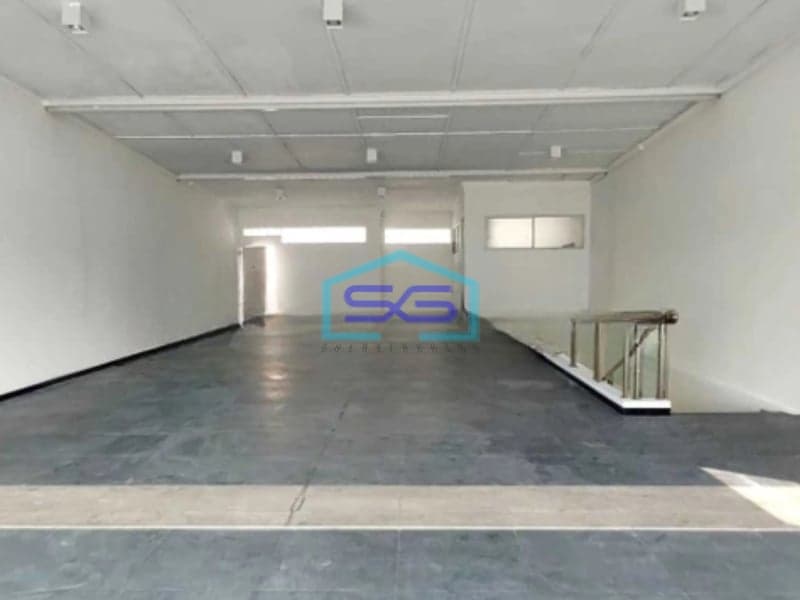 Disewakan Ruko 3 Lantai Di Gajah Mungkur S Parman Semarang Selatan Luas Bangunan 428 m²