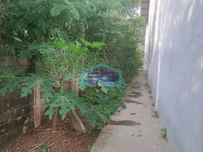 Dijual gudang besar 3000m2 di Pasar Kemis