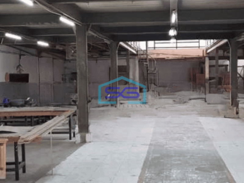 Dijual Gudang Luas Bangunan 4500 m² di Kapuk Kamal Jakarta Barat