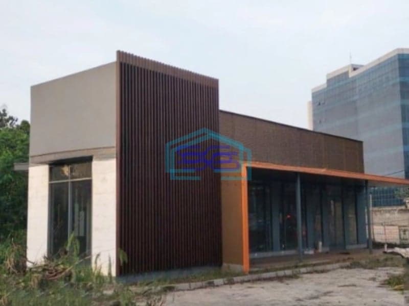 Disewakan Ruang Usaha di Pinggir Jalan TB Simatupang Jakarta Selatan Luas Bangunan  316 m²