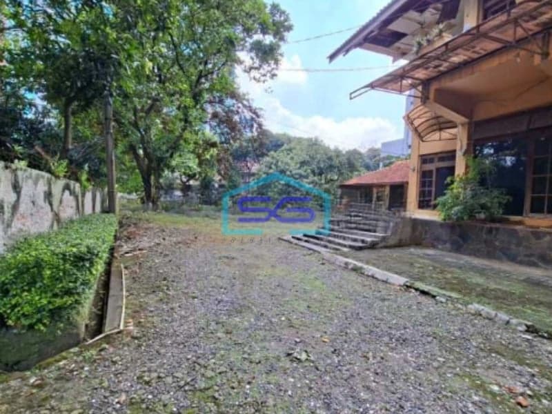 Dijual Tanah Bonus Bangunan Di Jl Warung Jati Barat Ragunan Jakarta Selatan LT 3849m2