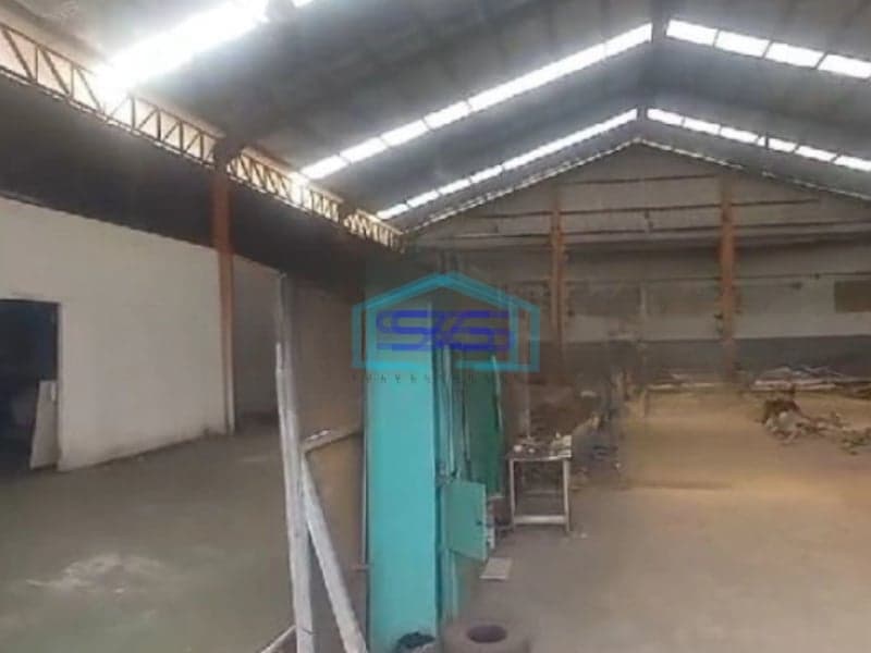 Disewakan Gudang Murah Luas Tanah  800 m² Lokasi Cikarang Pusat