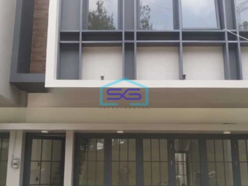 Disewakan Ruko Hadap Jalan Utama Pondok Hijau Gegerkalong Bandung Luas Bangunan  150 m²