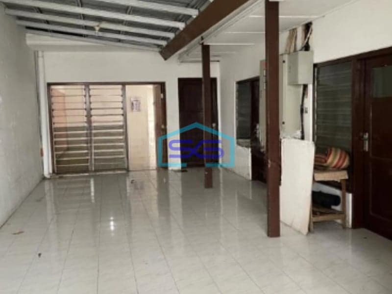 Disewakan Ruko Bangunan 1 Lantai Rapi Terawat Pinggir Jalan Raya Protokol Semarang LT 1085m2