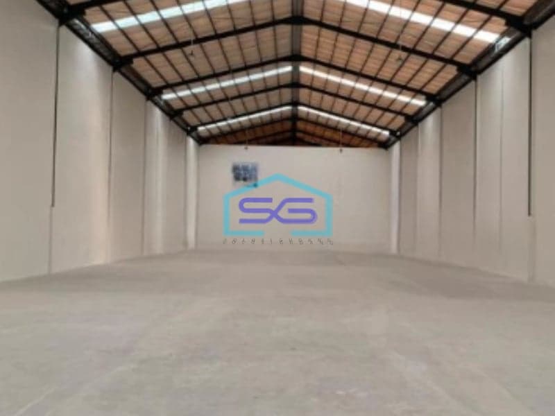 Disewakan Gudang Akses Container 40 feet Luas Bangunan  1100 m² di Pakuhaji Tangerang