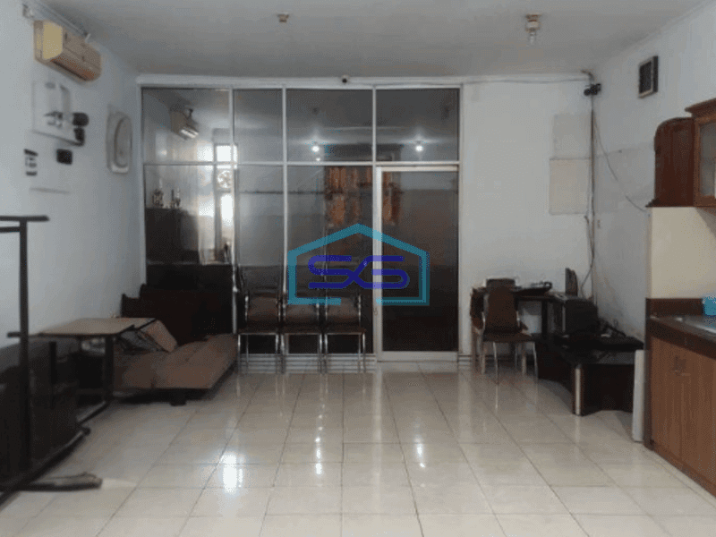 Dijual Ruko Lokasi Strategis Luas Bangunan  250 m² di Surya Sumantri Bandung