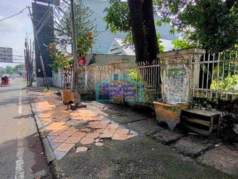 Dijual Tanah Strategis Pinggir Jalan Luas 1000m2 Pusat kota Makassar
