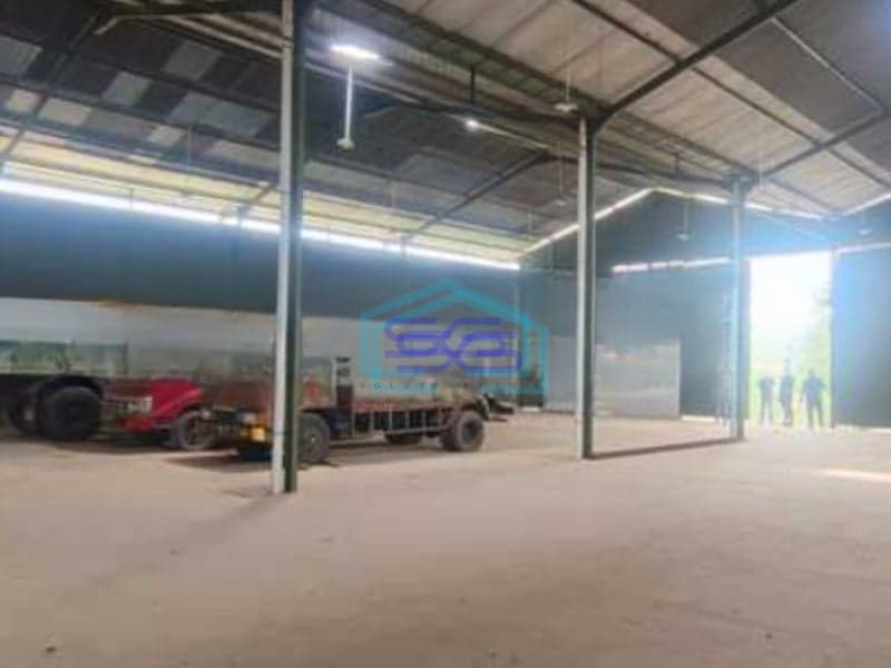 Disewakan Gudang Akses Container Luas Tanah  1000 m² Lokasi di Bogor