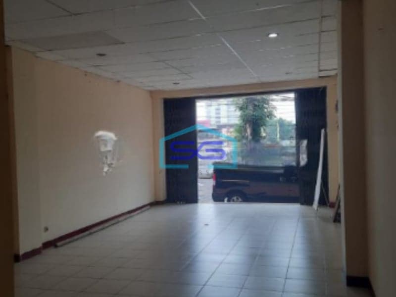 Disewakan Ruko 3 Lantai di Babakan Bogor Luas Bangunan 220m2