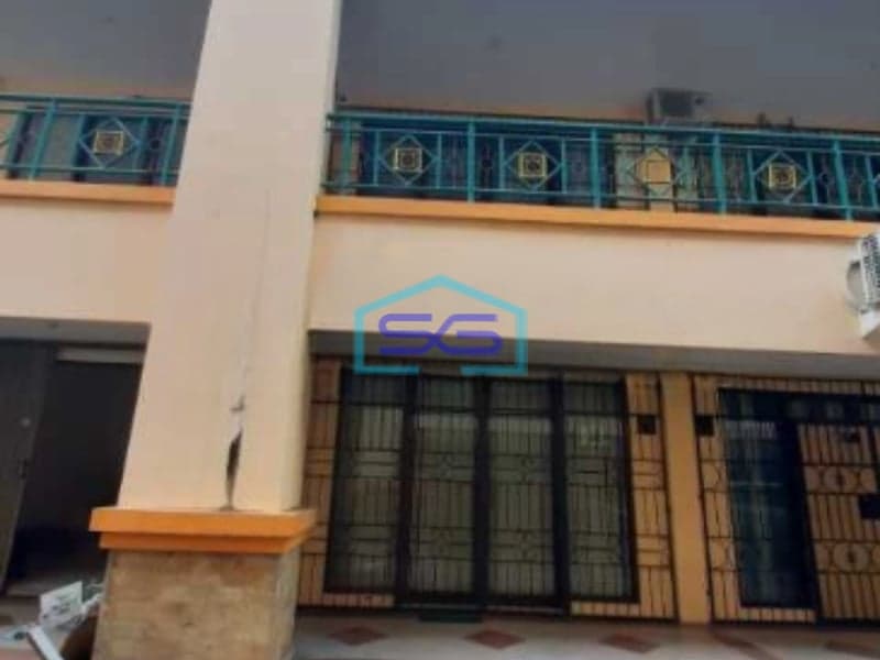 Dijual Ruko 3 Lantai Luas Bangunan  148 m² Lokasi Surabaya