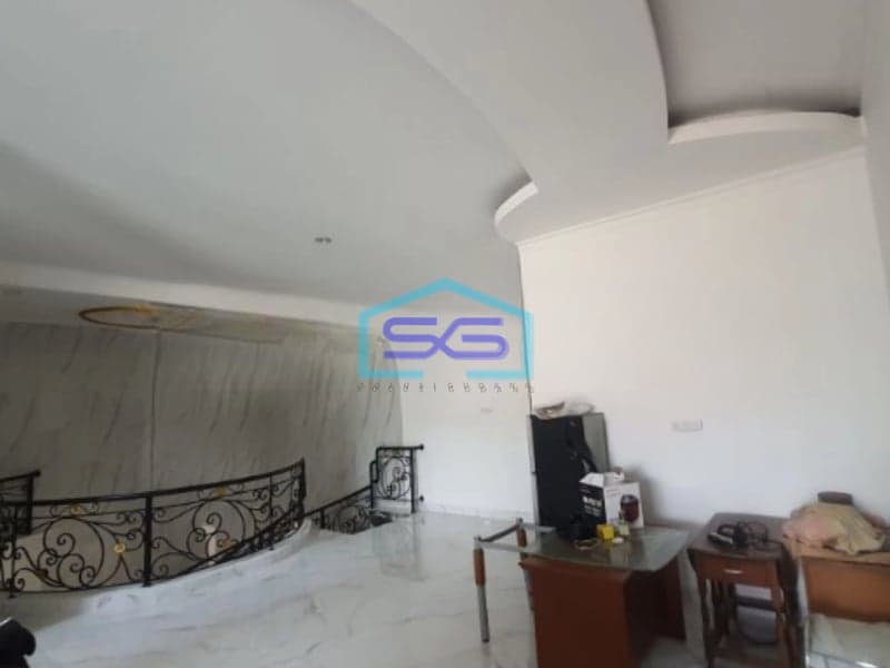 Disewakan Ruang usaha Luas Bangunan  550 m² Lokasi Strategis di Jakarta Barat