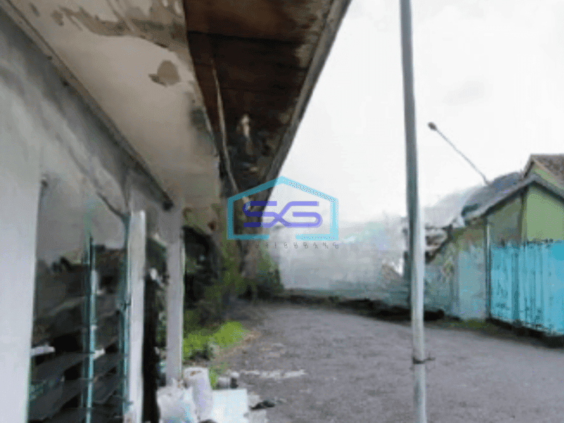 Dijual Gudang Lokasi Strategis Luas Bangunan 1302 m² di Taman Sidoarjo