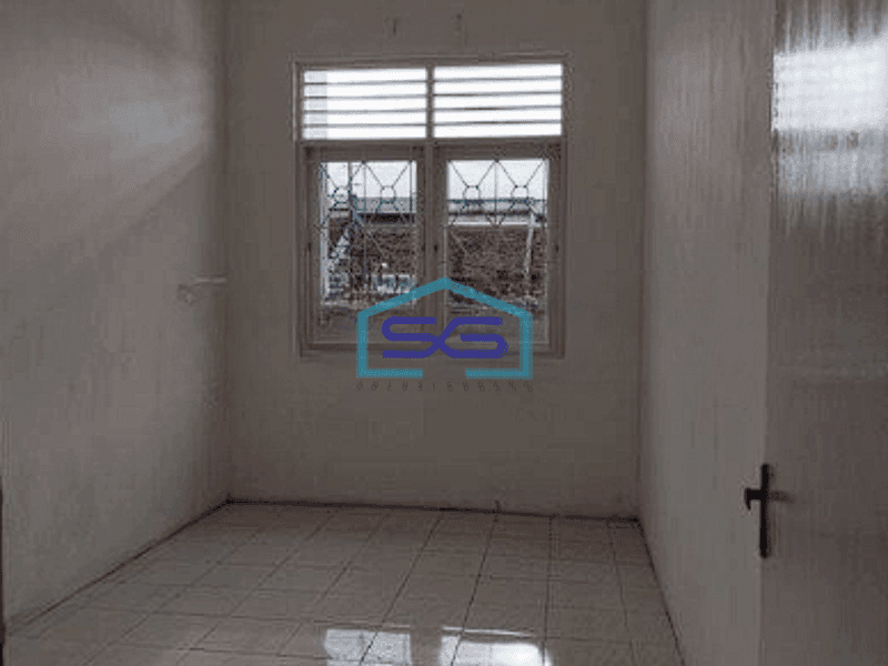 Disewakan Ruko 2 Lantai di Harapan Indah Bekasi LB 100m2