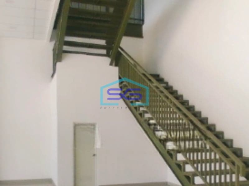 Dijual Gudang Dalam Kawasan Industri Bangunan Bagus Strategis di Jababeka Bekasi LB 3300m2