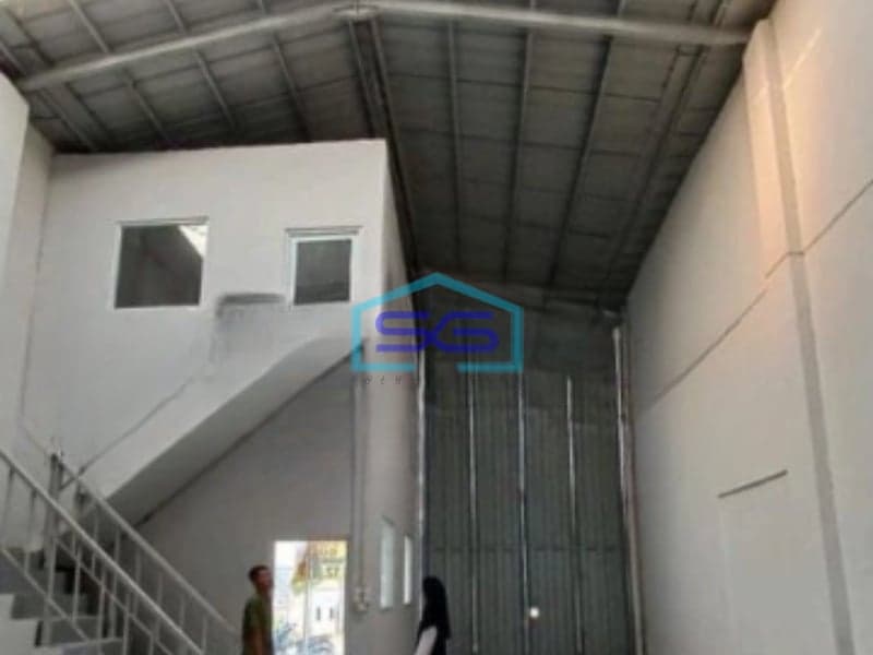 Disewakan Gudang Luas Tanah 300 m² Lokasi Kalideres Jakarta Barat