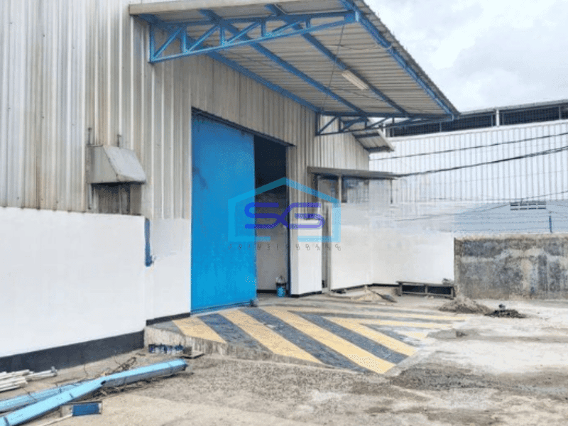 Disewakan Gudang Luas Tanah  1600 m² di Cipondoh Tangerang
