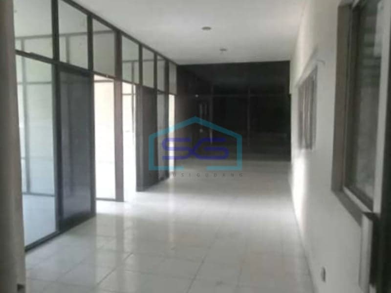 Factory Warehouse For Sale With Office 870 m² Building Area in Cikarang