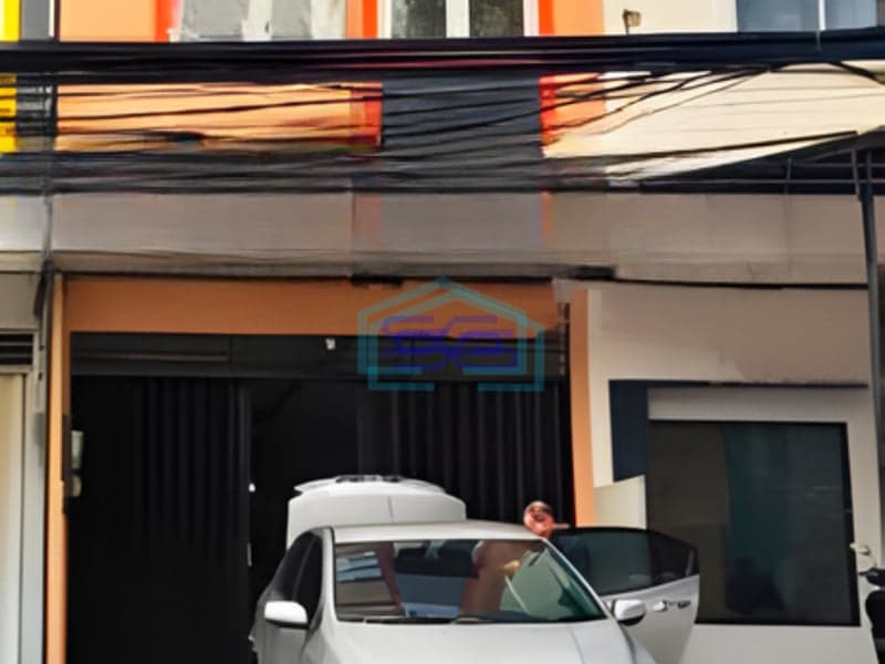 Dijual Ruko Lokasi Bebas Banjir Luas Tanah 108 m²  di Tanjung Duren Utara Jakarta Barat