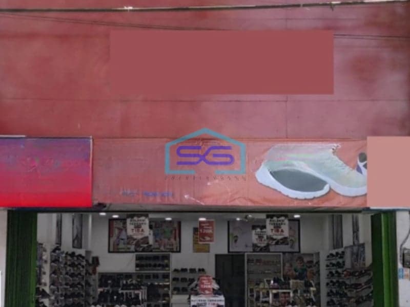 Dijual Ruko 2 Lantai posisi 0 jalan raya di kota Bondowoso dekat dengan Terminal Bondowoso Luas Bangunan  156 m