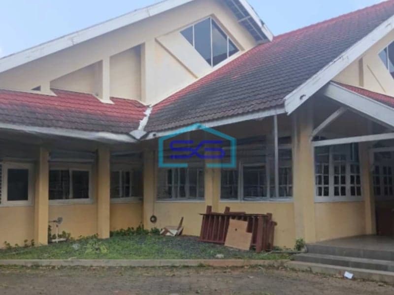 Disewakan Ruko Luas Bangunan 1000 m² Lokasi Bebas Banjir di Semarang