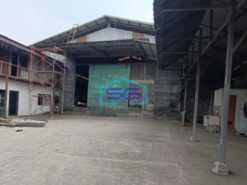 Disewakan Gudang Akses Container 40 Feet Luas Tanah  800 m² di Tangerang