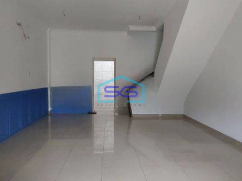 Disewakan Ruko Strategis Bagus Jalan Utama Bulevard Harapan Indah di Asia Tropis Bekasi