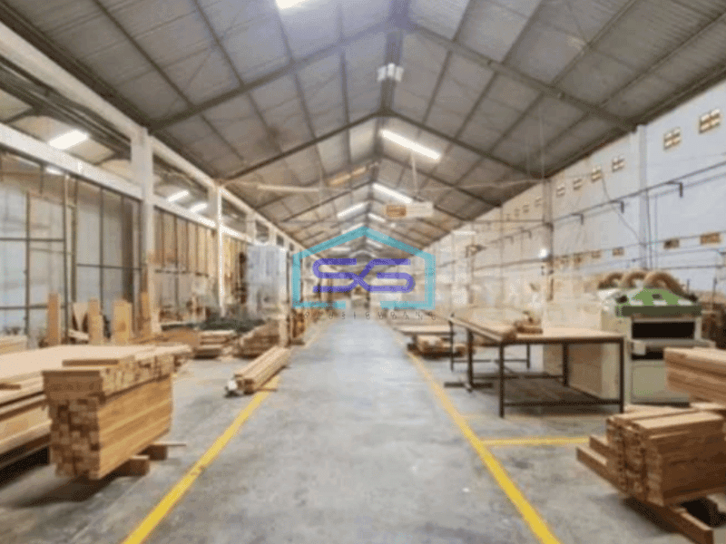 Dijual Gudang Industri SHM di Gatak Akses Kontainer & Tol Luas Tanah 6735 m²