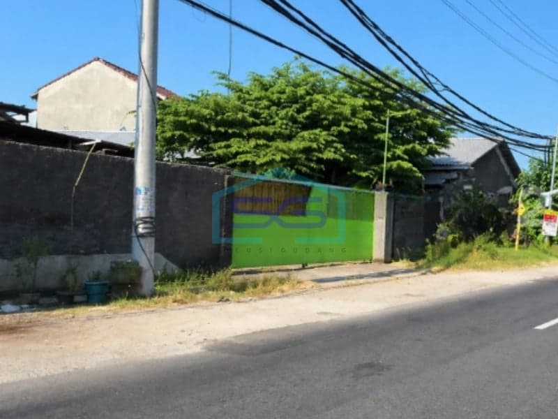 工业区仓库出租 战略位置 格罗戈尔 苏科哈尔乔 中爪哇 建筑面积600平方米