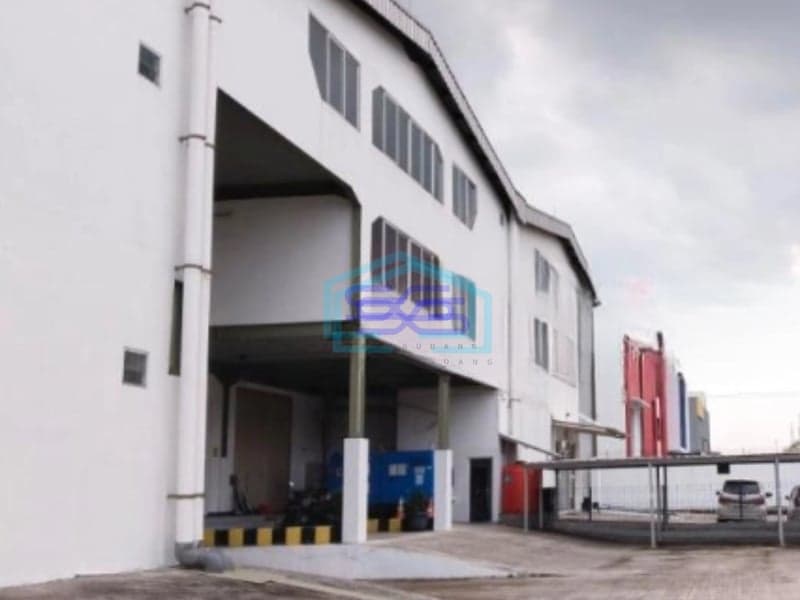 Disewakan Gudang Ada Kantor Luas Bangunan 766 m² Lokasi Jababeka Bekasi