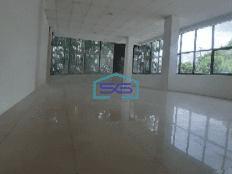 Disewakan Ruko Luas Bangunan  400 m² di Jembatan Tiga Jakarta Utara