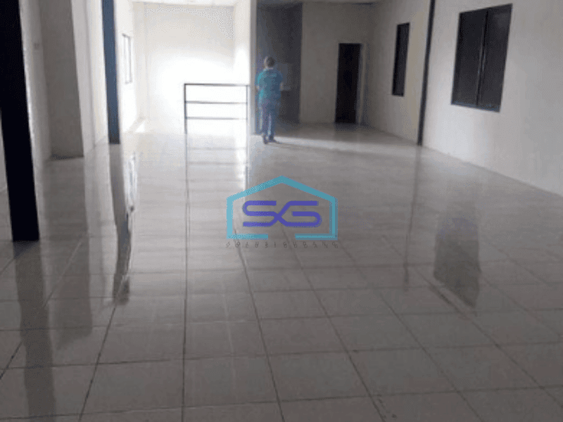Dijual Gudang Ada Kantor Luas Bangunan  1056 m² Lokasi Strategis di Tarumajaya Bekasi
