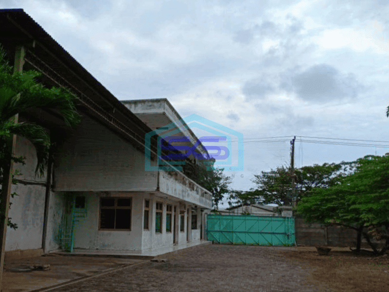 Disewa Gudang Kaligawe Semarang Parkiran Luas