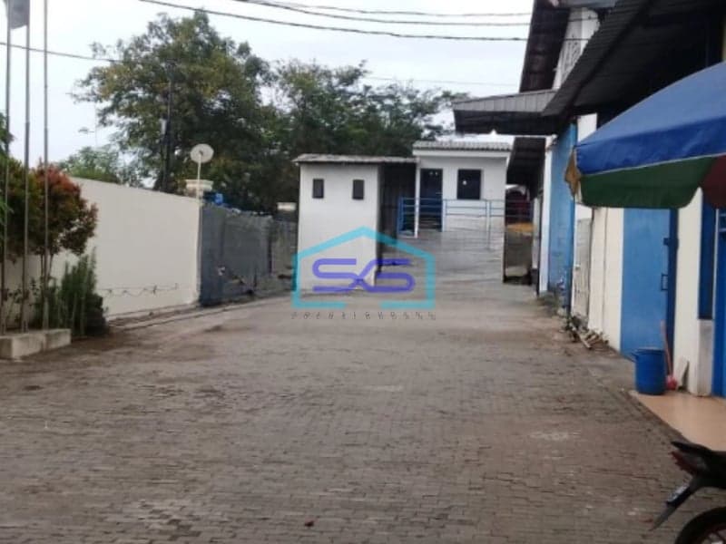 Dijual Gudang Akses Container 40 Feet Luas Tanah  1795 m² Lokasi Tangerang