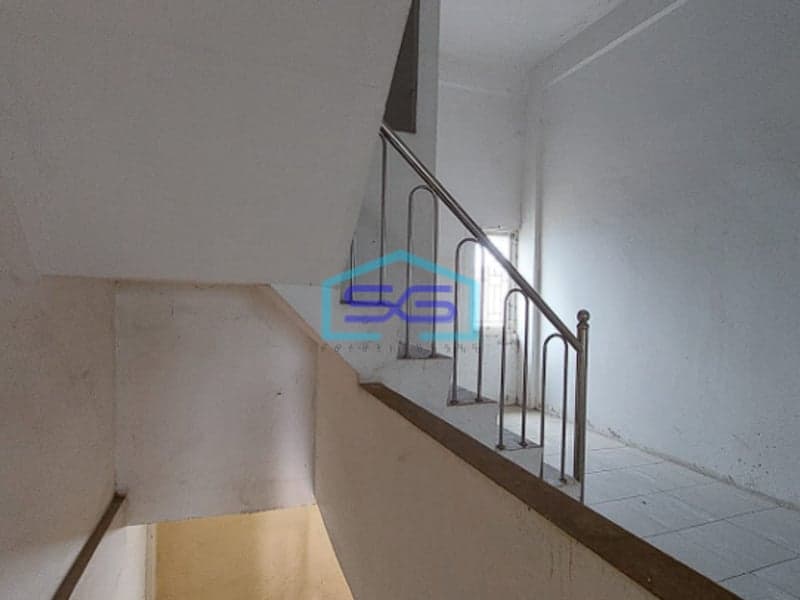 Dijual Ruko Pusat Bisnis di Lokasi Strategis 3 Lantai di Betung KM 14 Palembang LB 200m2