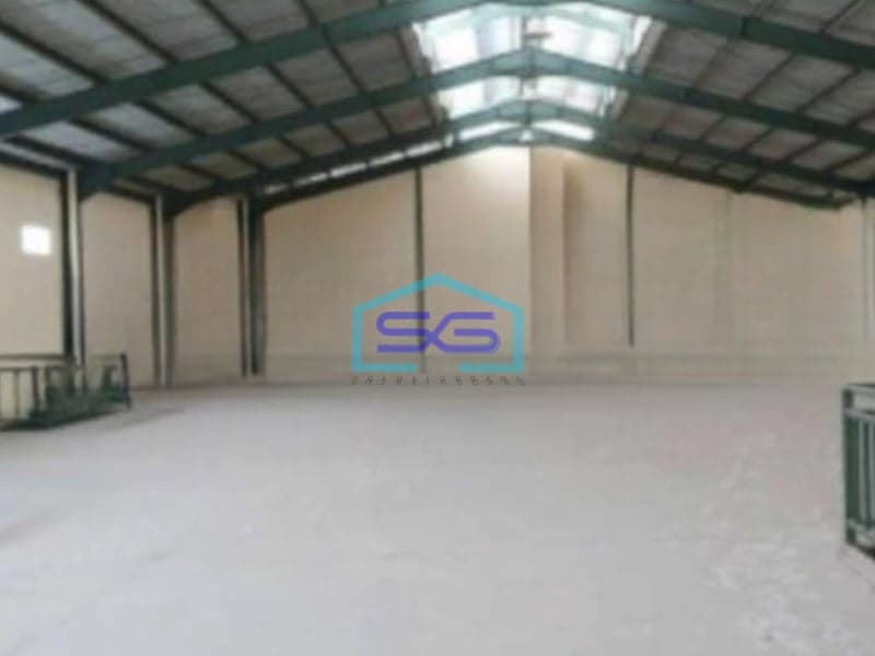 Disewakan Gudang Akses Container 40 Feet Luas Tanah  1600 m² Lokasi Bandengan Jakarta Utara