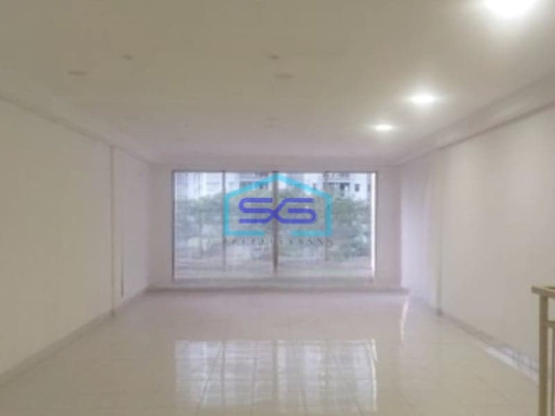 Dijual Ruko Luas Bangunan 300 m² Lokasi Tanjung Duren Jakarta Barat