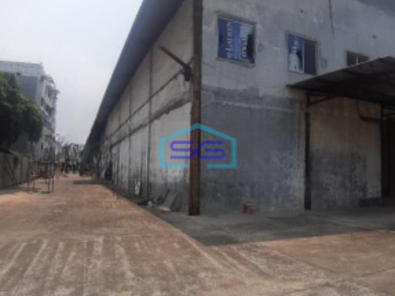 Disewakan Gudang Luas Tanah  5300 m² Lokasi di Pluit Jakarta Utara