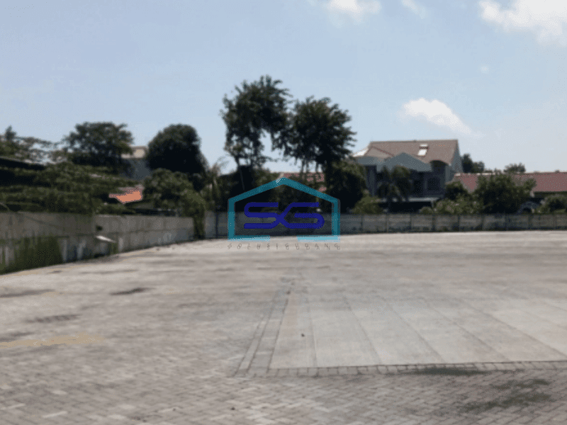 Disewakan Tanah di Yos Sudarso Jakarta Utara 8.756 M2 Ada Gudang