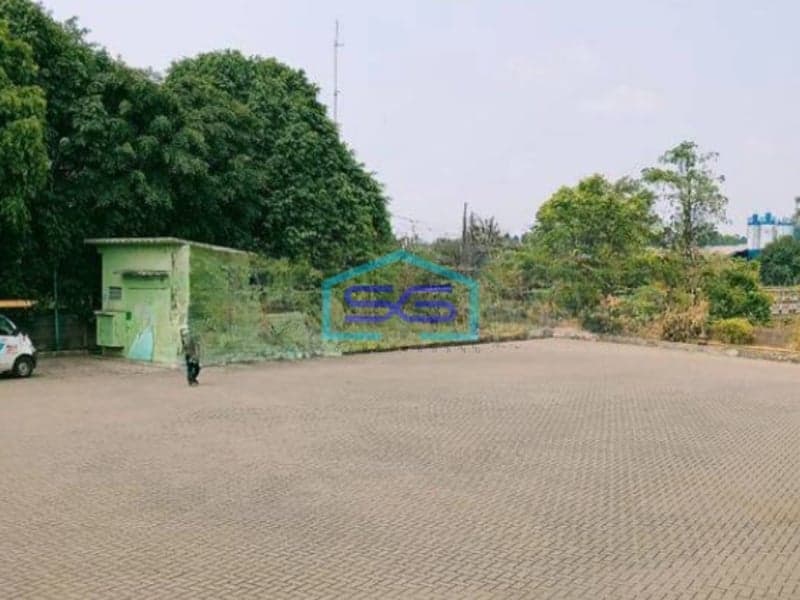 Disewakan Gudang Bagus Ada Loading Dock Dan Almunium Foil di Gunung Putri Bogor