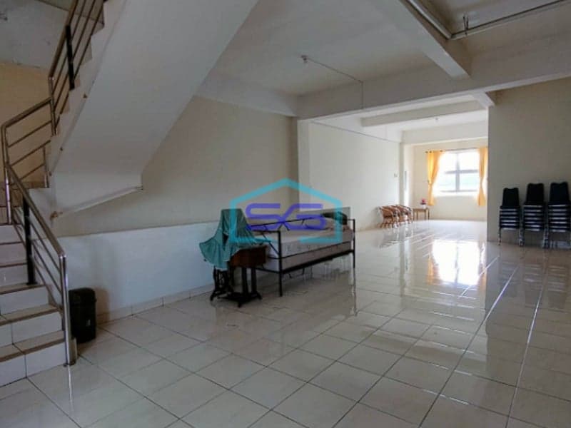 Dijual Ruko Gandeng 3,5 Lantai Full Furnish Jalan Mayor Salim Batubara Palembang LB 448m2