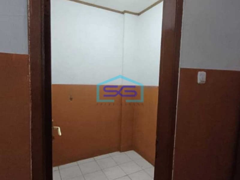 Disewakan Ruko di Daerah Daan Mogot Kalideres Jakarta Barat Baru LB 210m2